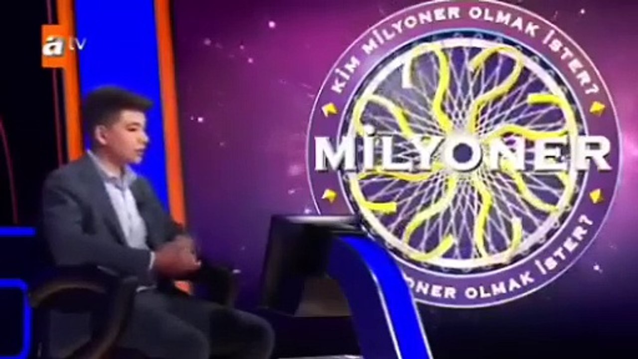 Absürt bir olayın altına “yeni nesil gümbür gümbür geliyor” denirdi ama bizim asıl istediğimiz, gümbür gümbür gelmesini istediğimiz nesil bu 