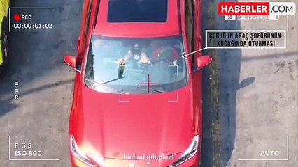 Görüntü Mersin'den! Direksiyondaki garipliği fark eden ekipler aracın peşine düştü