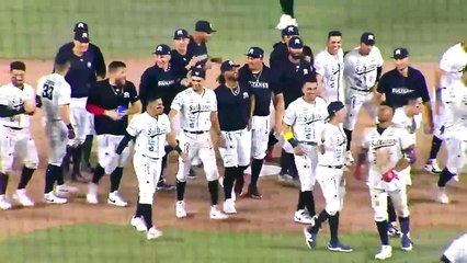 ¡Jermaine Palacios conecta hit de oro en la Serie de Campeonato!