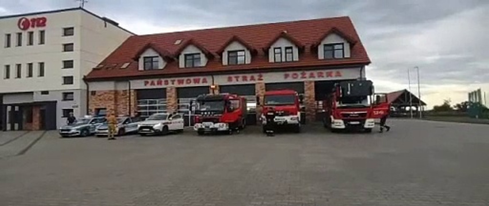 Strażacy i policjanci ze Świecia uczcili pamięć strażaków z Poznania