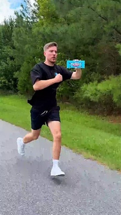 Running with biggest and biggest feastables