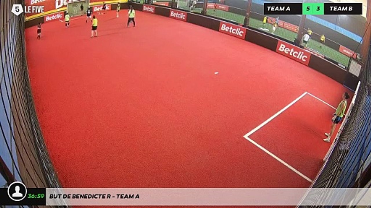 But de Benedicte R - Team A