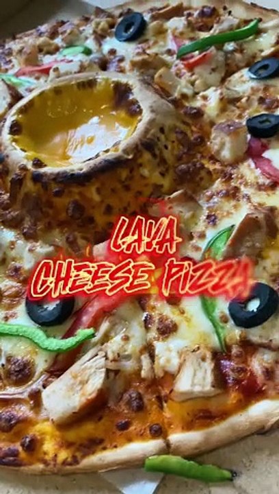 #LAVA CHEESE PIZZA at #RoundHousePizza #F-7 Islamabad beside #SafaGoldMall https://youtube.com/shorts/KlGw39mQ59w?feature=share