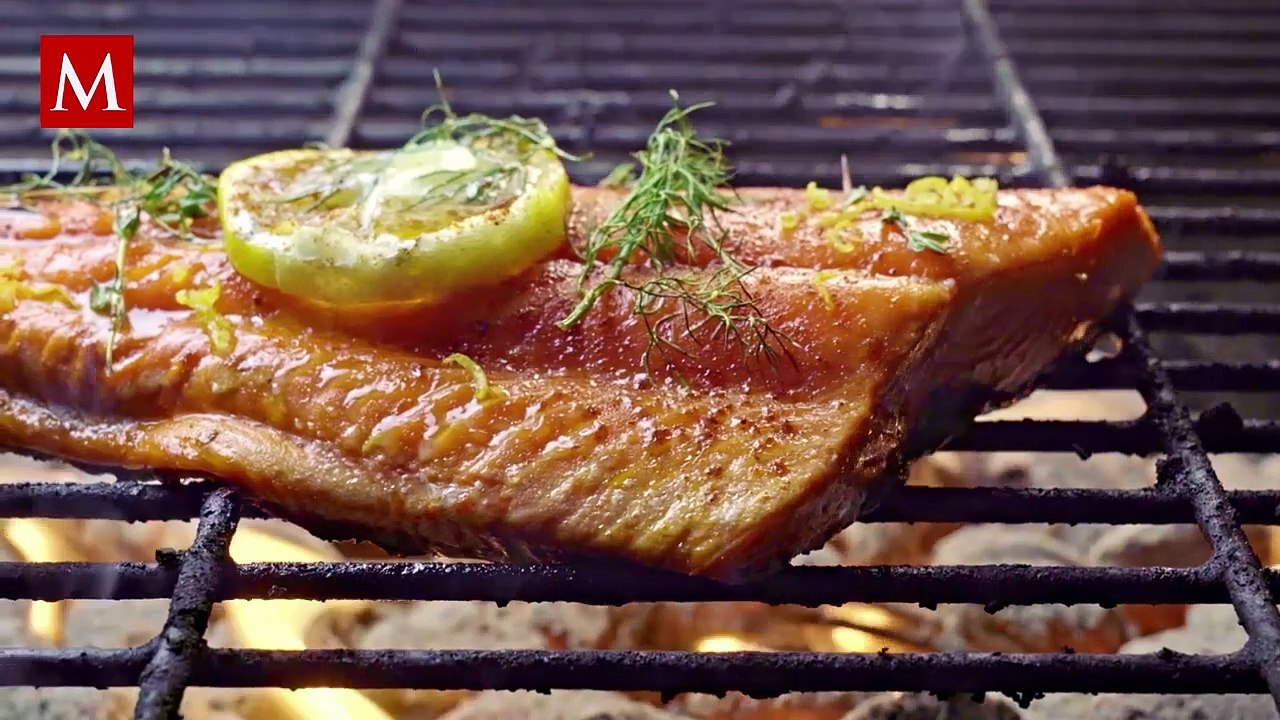 Desde Selena Gómez hasta Elon Musk: Las dietas más extravagantes de las celebridades