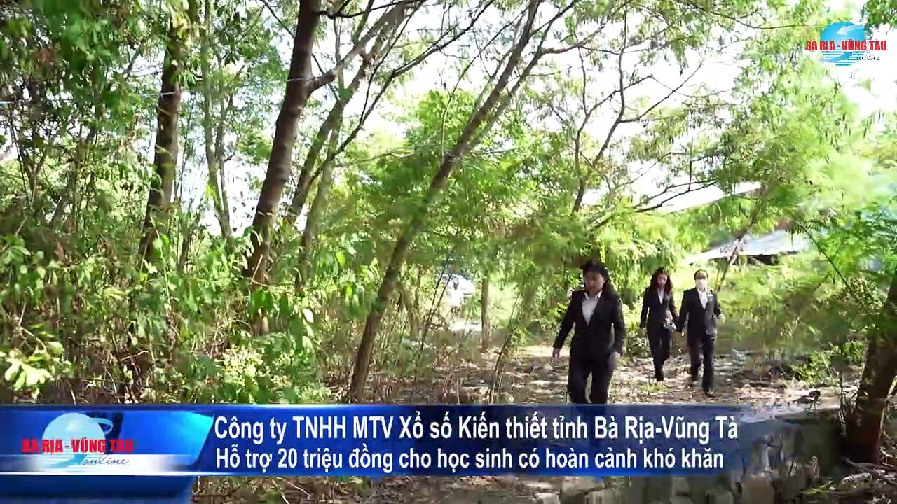 Ho tro 20 trieu dong cho hoc sinh co hoan canh kho khan