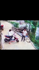 funny video Try not to laugh not in water