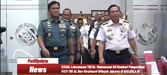 KASAL Laksamana TNI Dr. Muhammad Ali Memberi Pengarahan PATI TNI AL Non Struktural Wilayah Jakarta di BAKAMLA RI