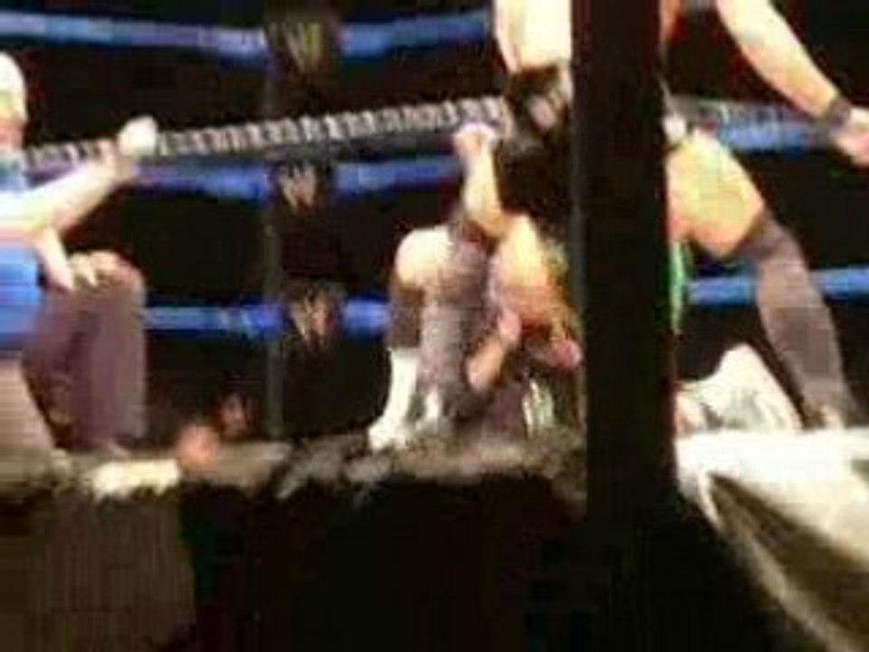 Finlay Vs Kenny dykstra en wrestlemania en valencia 1