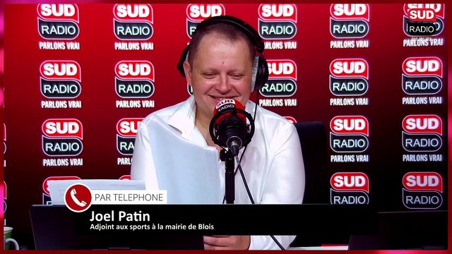 La flamme paralympique de passage à Blois dans le Loir-et-Cher