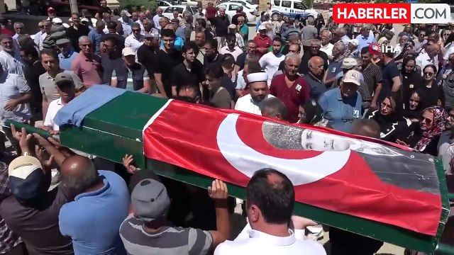 Sevgilisi tarafından öldürülen Derya öğretmen Karaman'da toprağa verildi