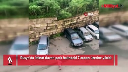 Aracını, yıkılan istinat duvarının altında kalmaktan son anda kurtardı