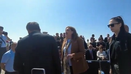 CHP’li Belediye Başkanı Burcu Köksal’ın plastik sandalye tepkisi