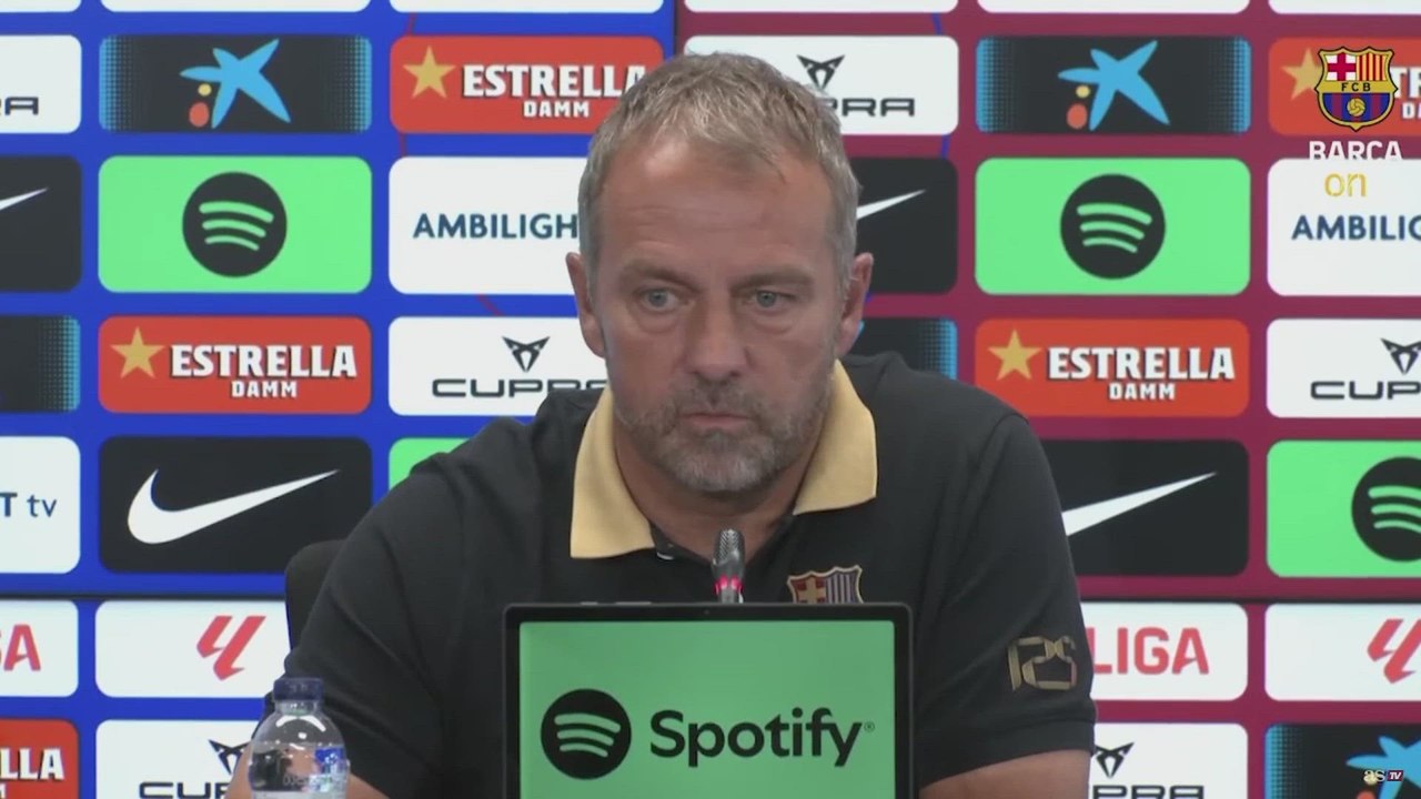 Flick desmiente no haber contado con Vítor Roque: "es falso"