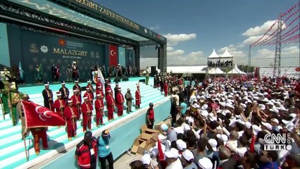 SON DAKİKA... Cumhurbaşkanı Erdoğan'dan net mesaj: Malazgirt zulme karşı kenetlenmektir!