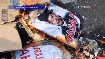 DPRD Solo Temui Massa Demo Kawal Putusan MK: Kami Dukung Sampai Menang