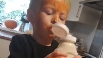 'Not FUNNY!' - Foodie boy is annoyed with mom's uncontrollable laughter over his sauce debacle