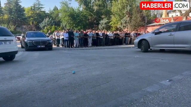 Silahlı hal kavgasında ölen 2 kardeş toprağa verildi