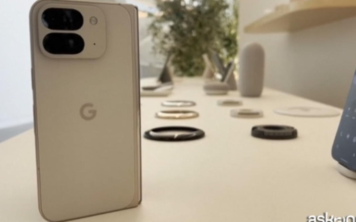Google lancia i nuovi telefoni Pixel 9 con l'AI integrata