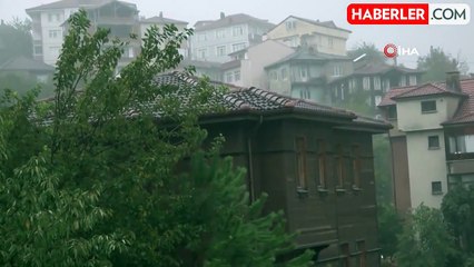 Meteoroloji saat vererek uyardı: İstanbul için sağanak alarmı