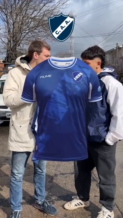 Responde estas preguntas y te ganas una camiseta de alvarado