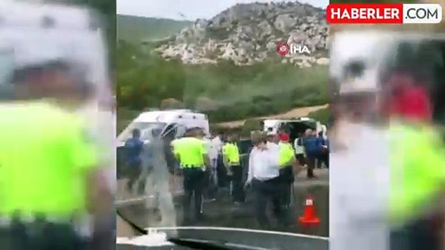 Düğüne giden midibüs kayganlaşan yolda devrildi: 1'i ağır, 20 yaralı