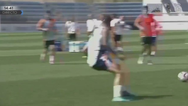 Dani Ceballos scores jaw-dropping rabona goal in Real Madrid training
