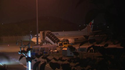 대한항공 여객기 결함, 제주공항 2시간 반 폐쇄...지연·결항 속출 / YTN