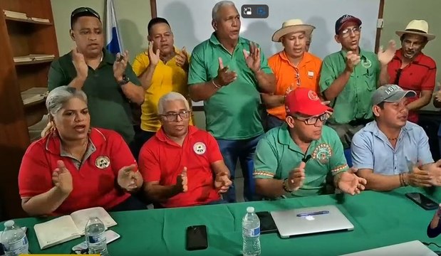 Docentes piden revisar y modernizar planes educativos del Meduca