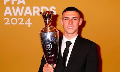 فيل فودين يفوز بجائزة لاعب العام في إنجلترا