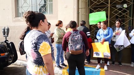 Por obra en escuela, cumplen un año sin clases presenciales; padres toman delegación de la SEP