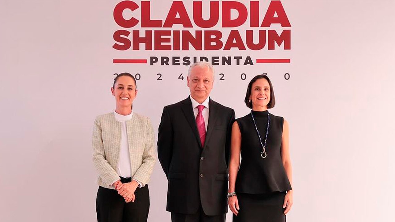 Claudia Sheinbaum presenta a Víctor Rodríguez como parte de su gabinete; será el titular de PEMEX