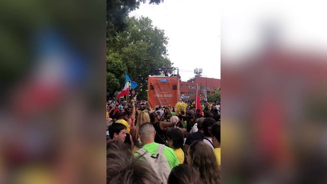 Silence held for 72 seconds during Notting Hill Carnival in remembrance of Grenfell