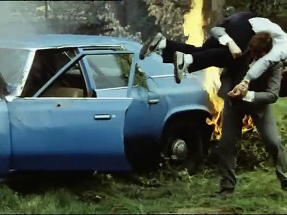 S05E16 - Tanz im Fadenkreuz