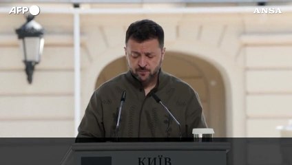 Zelensky: "115 prigionieri ucraini sono tornati a casa"