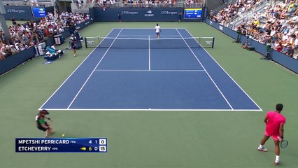 Mpetschi Perricard déçoit face à Etcheverry : les temps forts en images