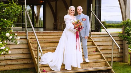 Brother spent 120 hours making sister's "dream" wedding dress