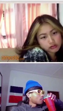 How to impress a girl on Omegle Trick How to Find Girls on OMEGLE Weird pickup lines on Omegle