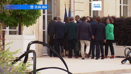 Macron abre una nueva ronda de consultas tras descartar a una primera ministra de izquierda