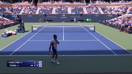Shelton impitoyable face au futur retraité Thiem