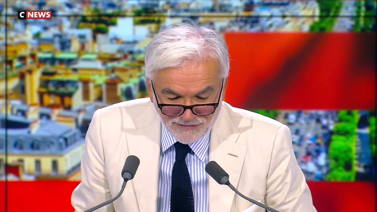 L'édito de Pascal Praud : «Emmanuel Macron : l'impasse ?»