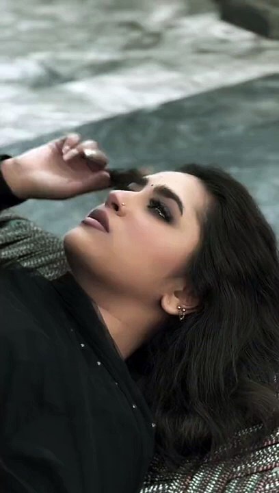 Aik tarfa muhabbat  ker bethi #foryou #trending