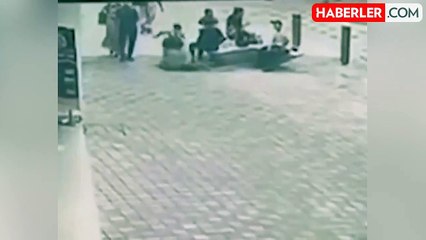 Hintli turist, Malezya'da yürüdüğü sırada kaldırım çöktü! 8 metrelik çukura düşen kadını arama çalışmaları devam ediyor