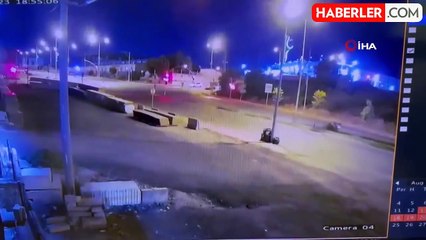 Kavşakta feci kaza kamerada: 1 ölü, 1 yaralı