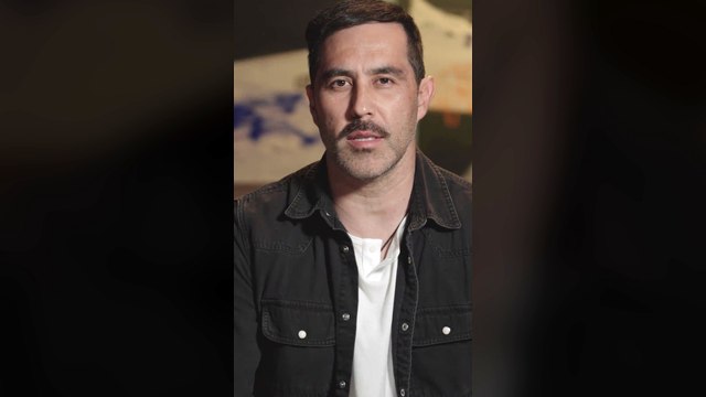 Claudio Bravo anuncia su retirada del fútbol profesional