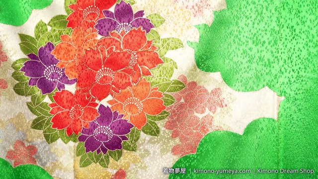 Camellia Japonica on High Quality Geen Silk Houmongi - Colorful Flowers Among Clouds - Light Gold Accenting - Rinzu - Vintage Kimono