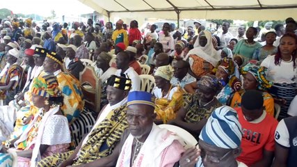 Kobenan Kouassi Adjoumani scelle l’union entre les peuples Koulango et Lobi à Marahui