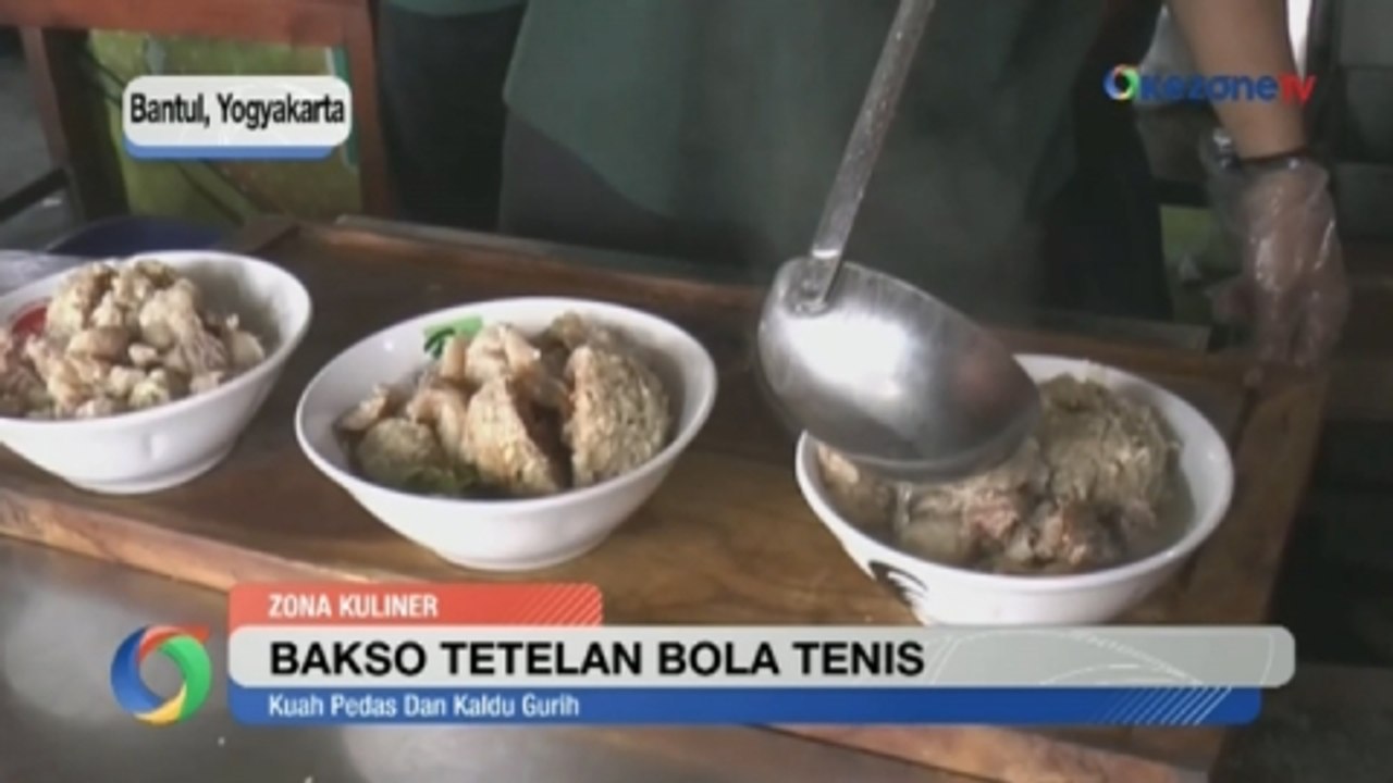 Bakso Tetelan Bola Tenis, Banyak Diburu Penggemar Bakso