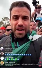 Marçal usa "música satanista" para pedir orações: "o negócio vai ficar feio aqui em São Paulo”