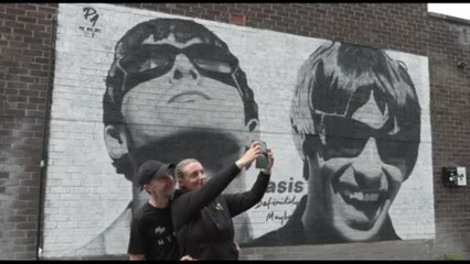Da Londra a Manchester, la gioia dei fan per la reunion degli Oasis