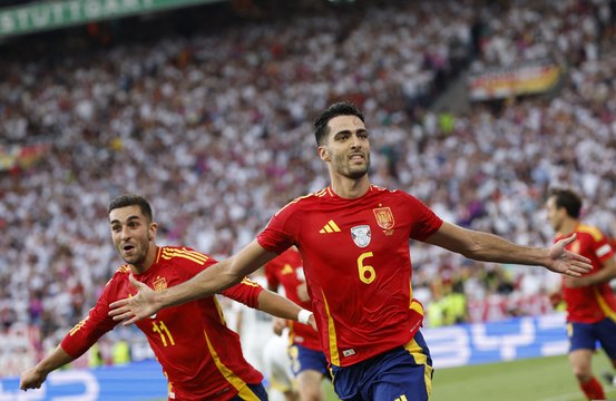 AR 27 MIKEL MERINO OOV